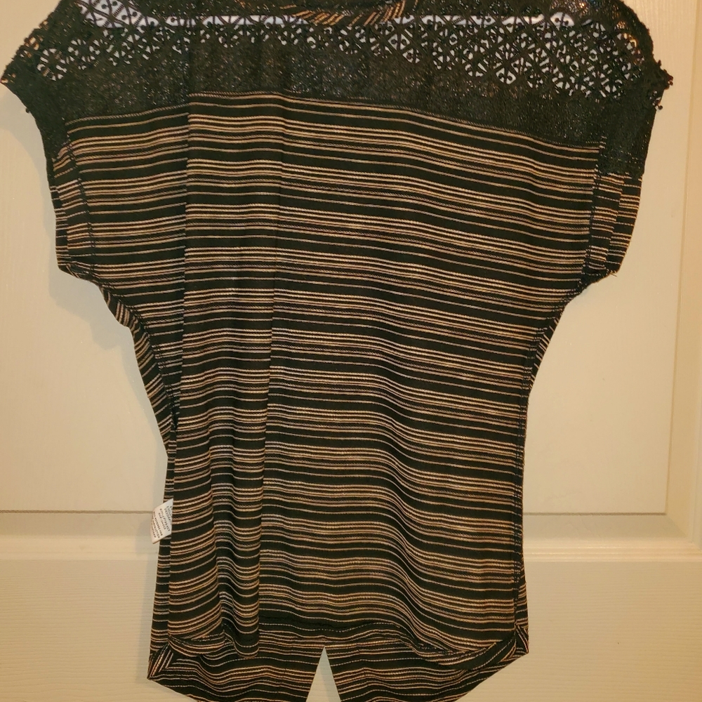 Black and gold top